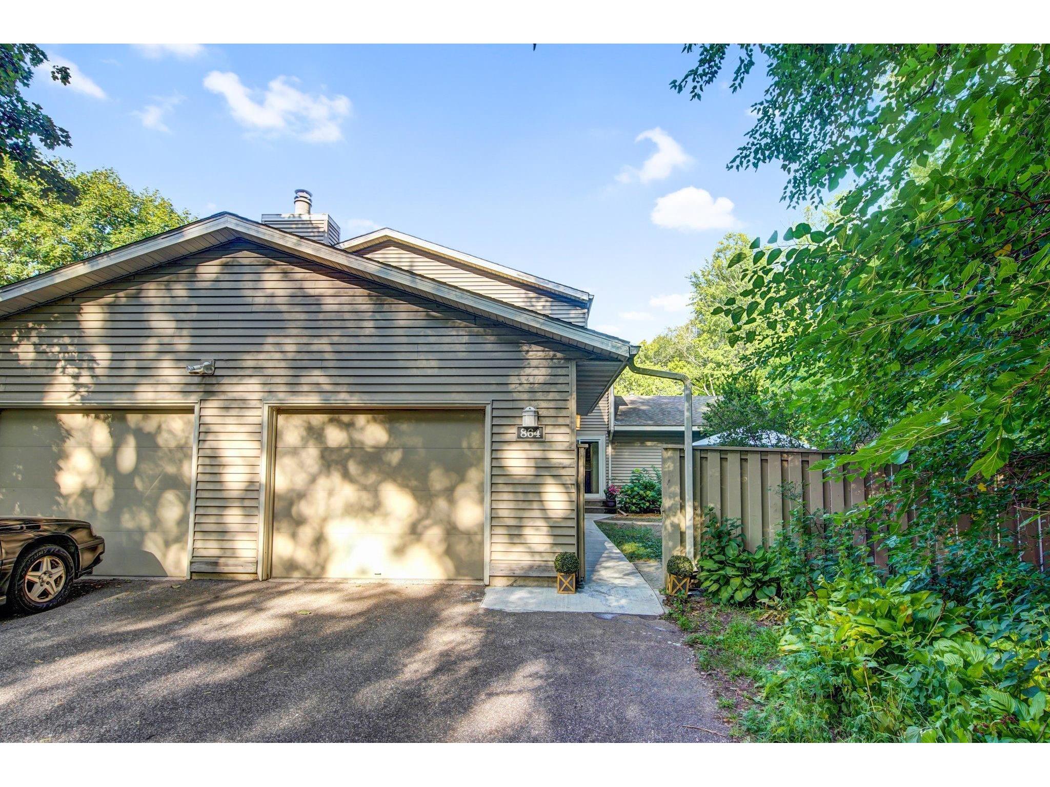 864 Monterey Drive Shoreview MN 55126 6085940 image1