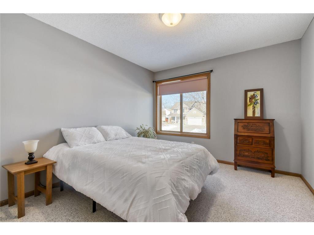 864 S Park Drive Hastings MN 55033 7008631 image11