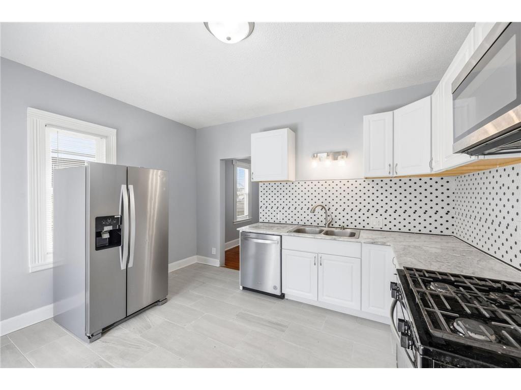 864 Sims Avenue Saint Paul MN 55106 7073600 image3
