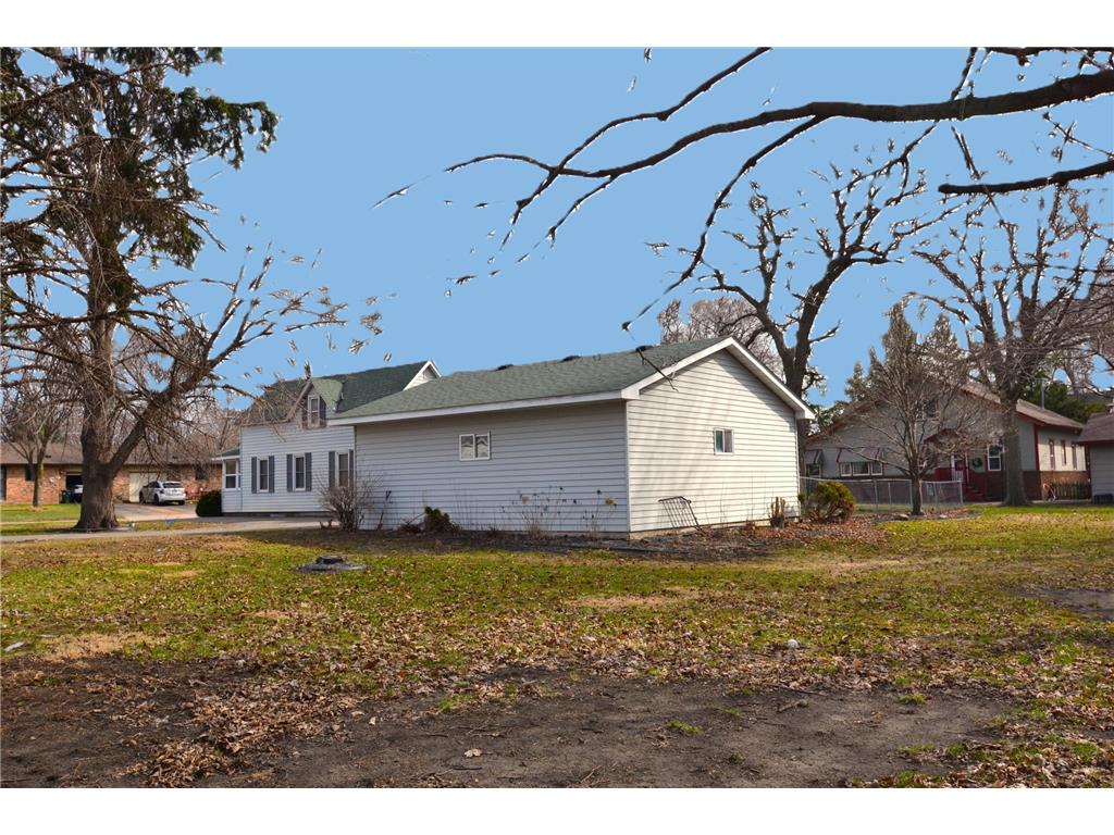 8640 209th Street W Lakeville MN 55044 7047496 image23