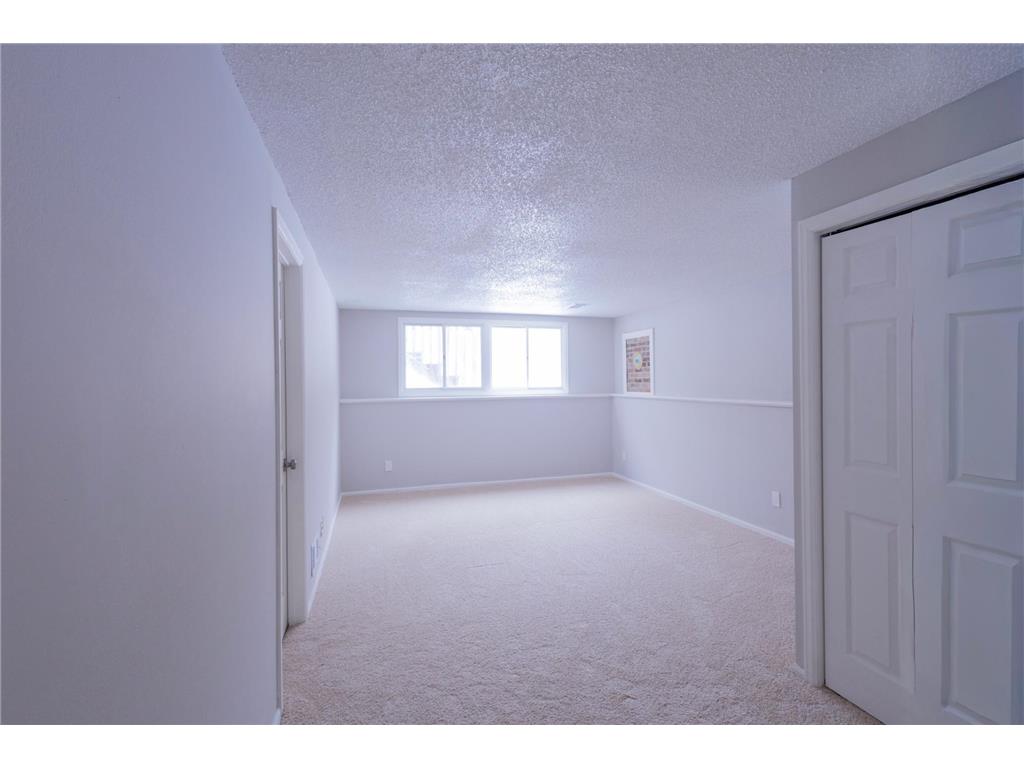 8640 Hillside Trail S Cottage Grove MN 55016 7018510 image10