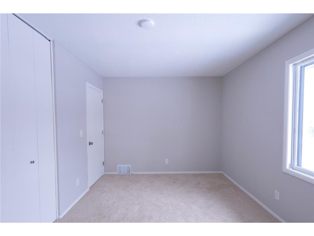 8640 Hillside Trail S Cottage Grove MN 55016 7018510 image11