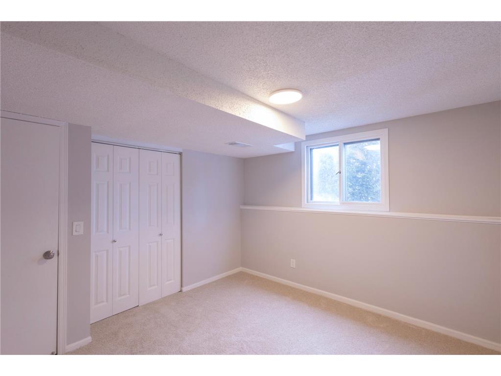 8640 Hillside Trail S Cottage Grove MN 55016 7018510 image6