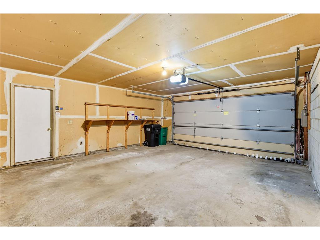 8642 S Maplebrook Circle Brooklyn Park MN 55445 7085584 image16