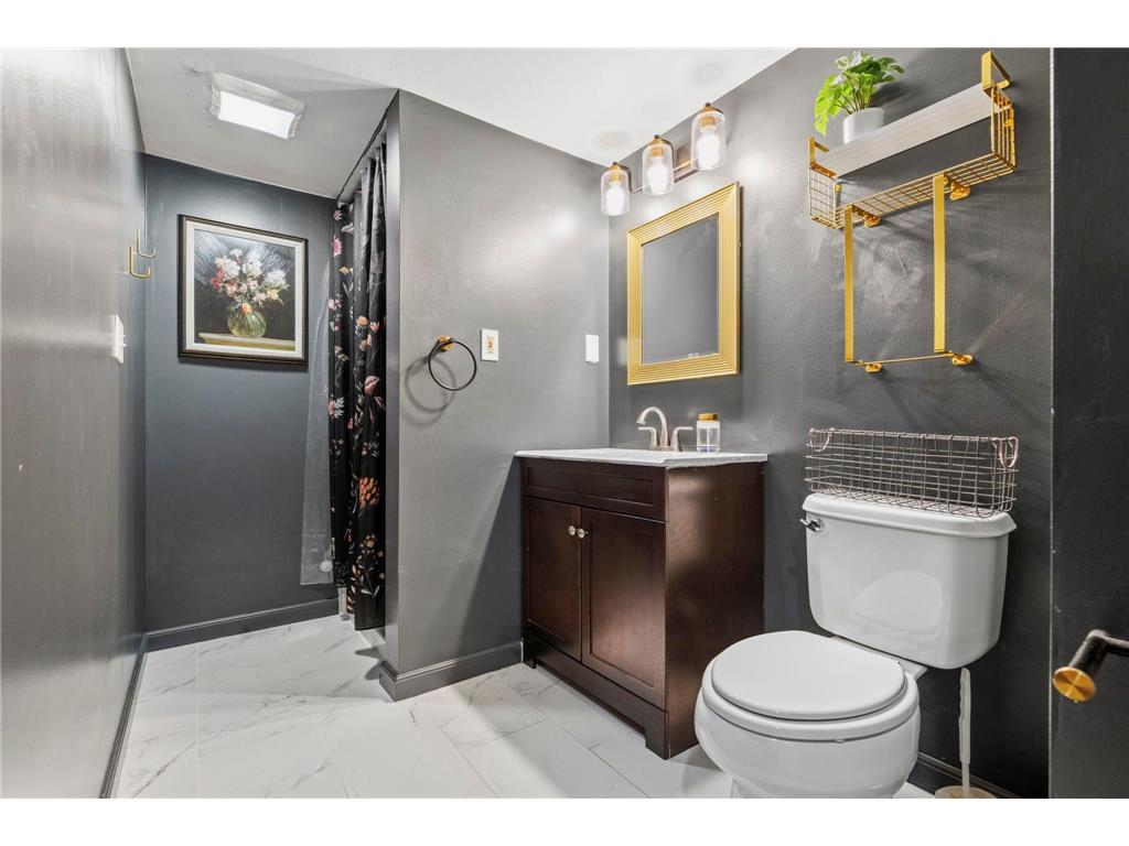 8644 4th Avenue S Bloomington MN 55420 7081056 image31