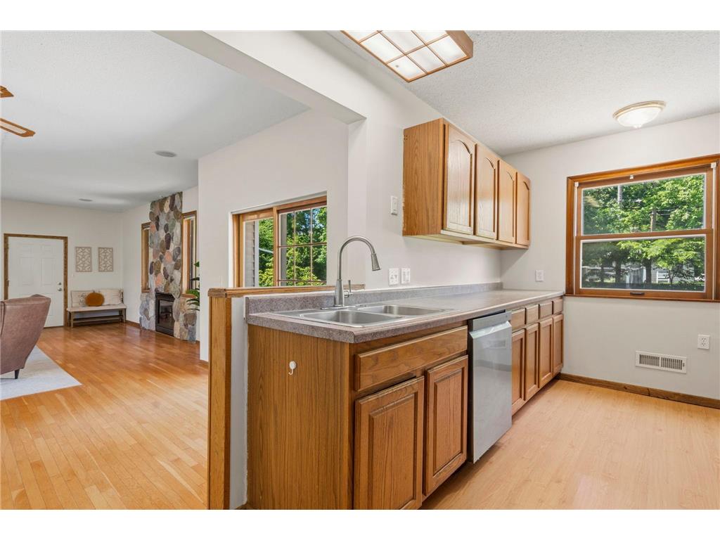 8644 4th Avenue S Bloomington MN 55420 7081056 image9