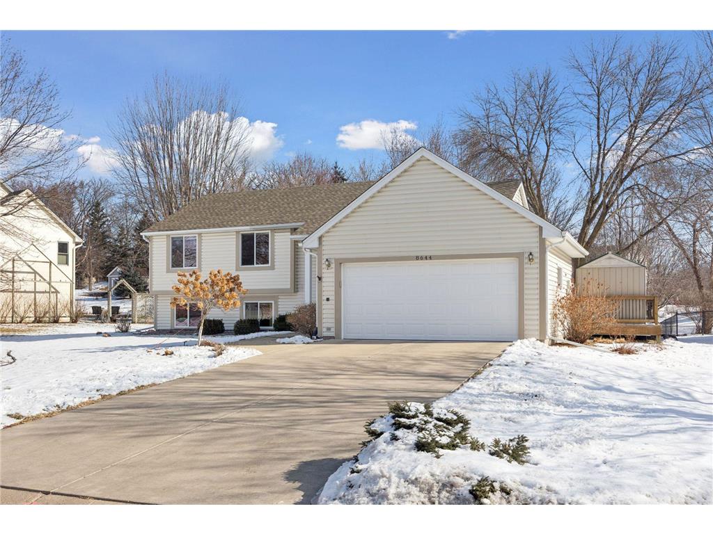 8644 Sycamore Lane N Maple Grove MN 55369 7028240 image1