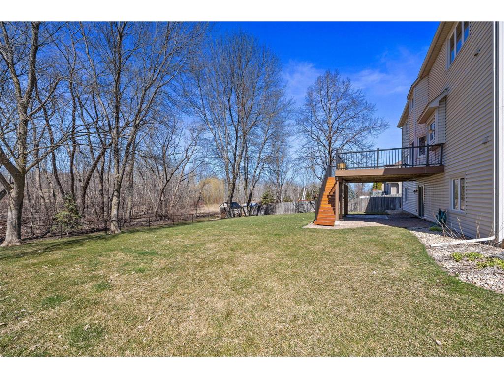 8645 Upland Lane N, Maple Grove, MN, 55311 MLS 6516807 Edina Realty