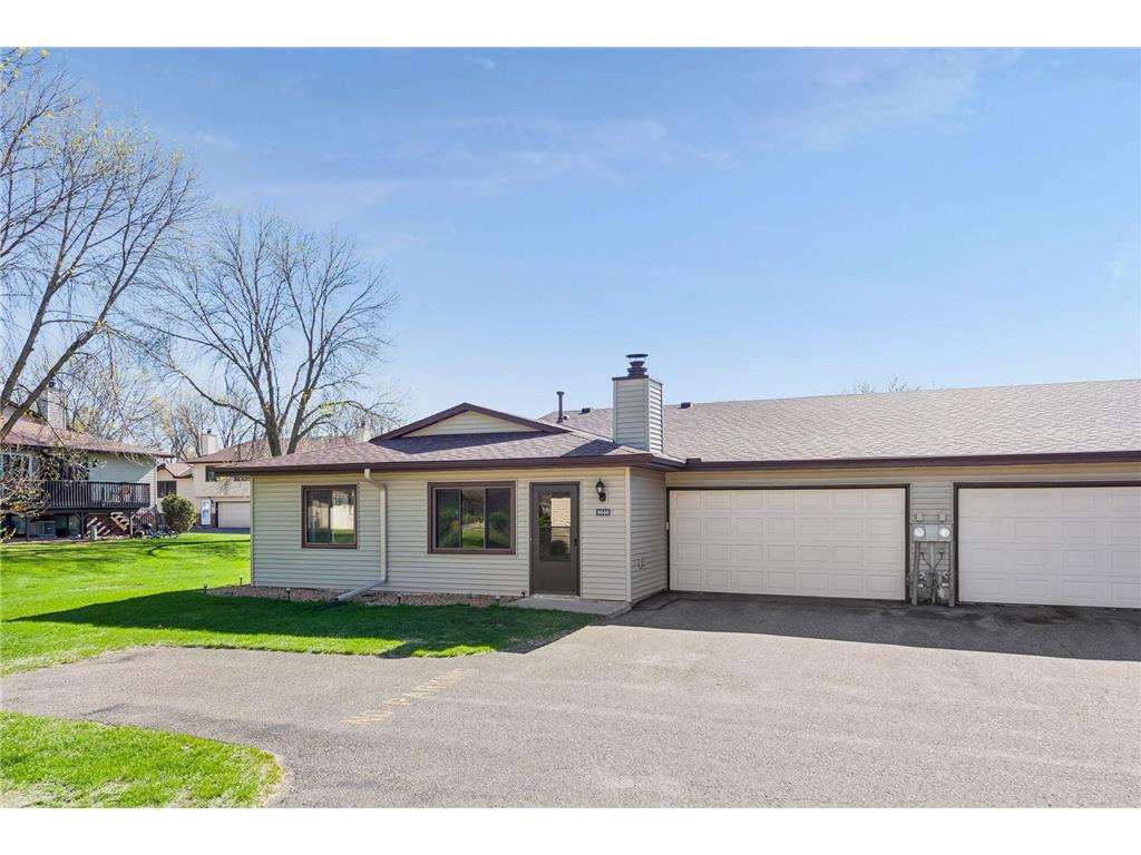 8646 S Maplebrook Circle Brooklyn Park MN 55445 7075935 image3