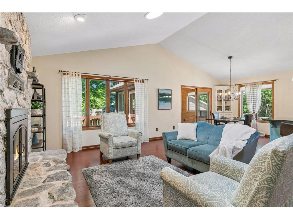 8648 Park Avenue Saint Bonifacius MN 55375 7059282 image12