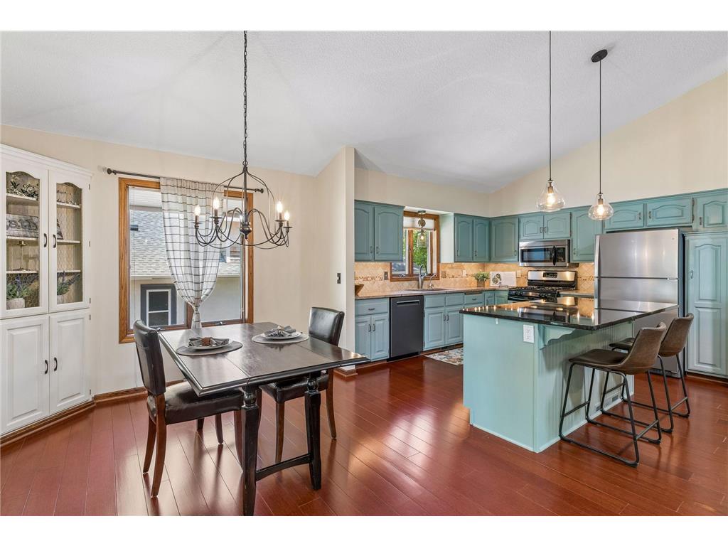8648 Park Avenue Saint Bonifacius MN 55375 7059282 image15