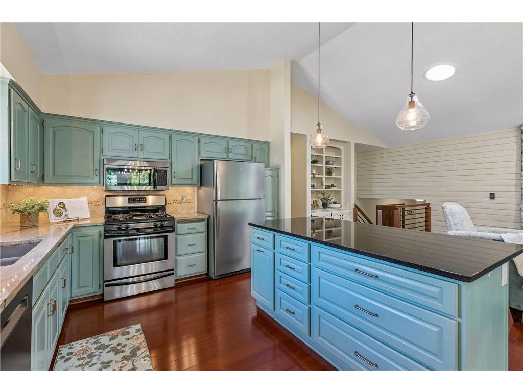 8648 Park Avenue Saint Bonifacius MN 55375 7059282 image18