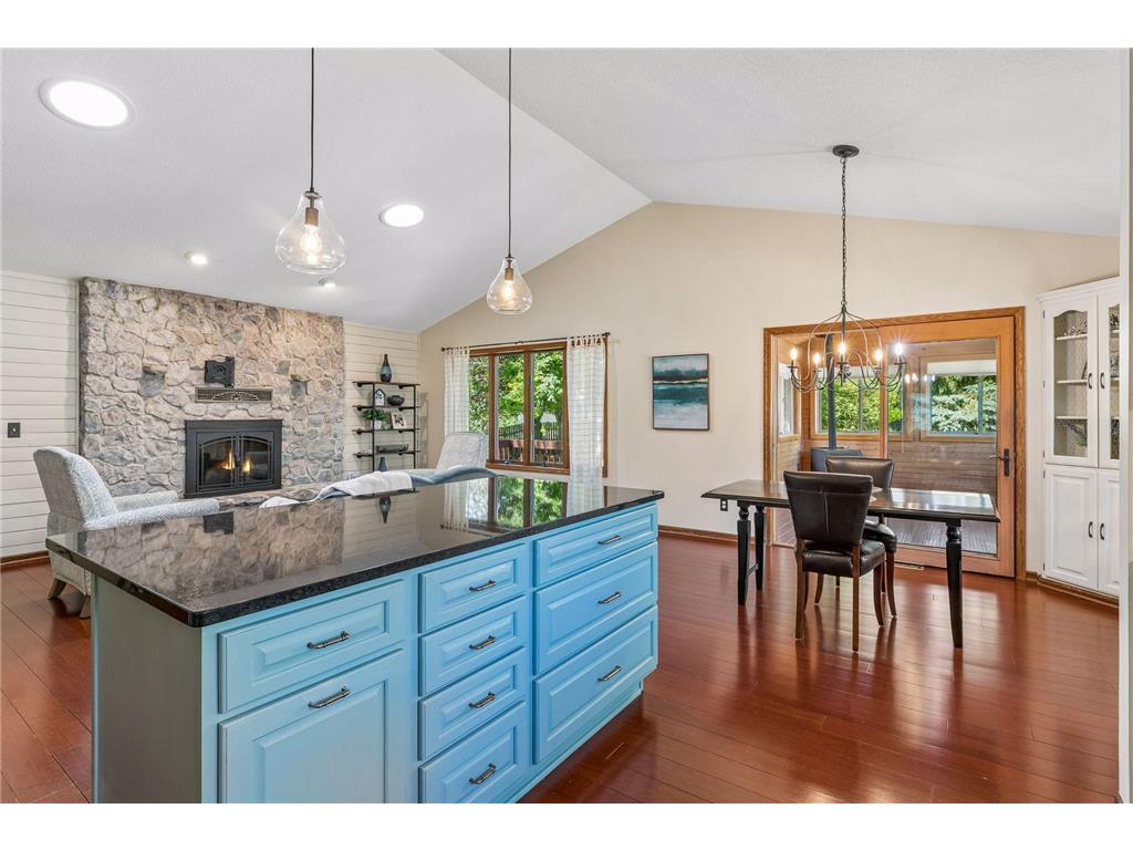 8648 Park Avenue Saint Bonifacius MN 55375 7059282 image19
