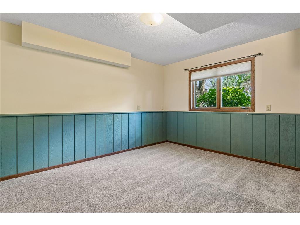 8648 Park Avenue Saint Bonifacius MN 55375 7059282 image32