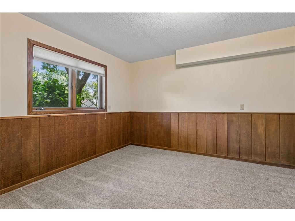 8648 Park Avenue Saint Bonifacius MN 55375 7059282 image34