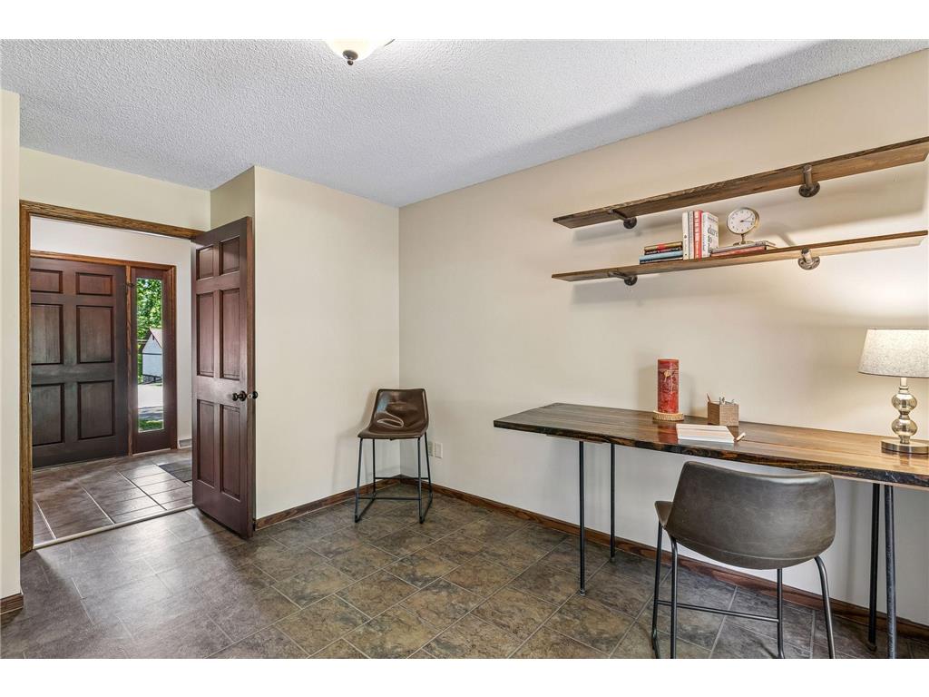 8648 Park Avenue Saint Bonifacius MN 55375 7059282 image5