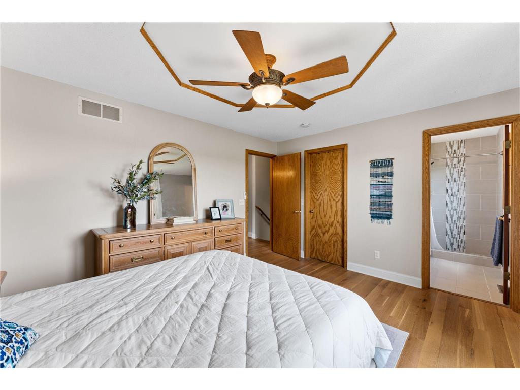 8649 Alisa Lane Chanhassen MN 55317 7087291 image19