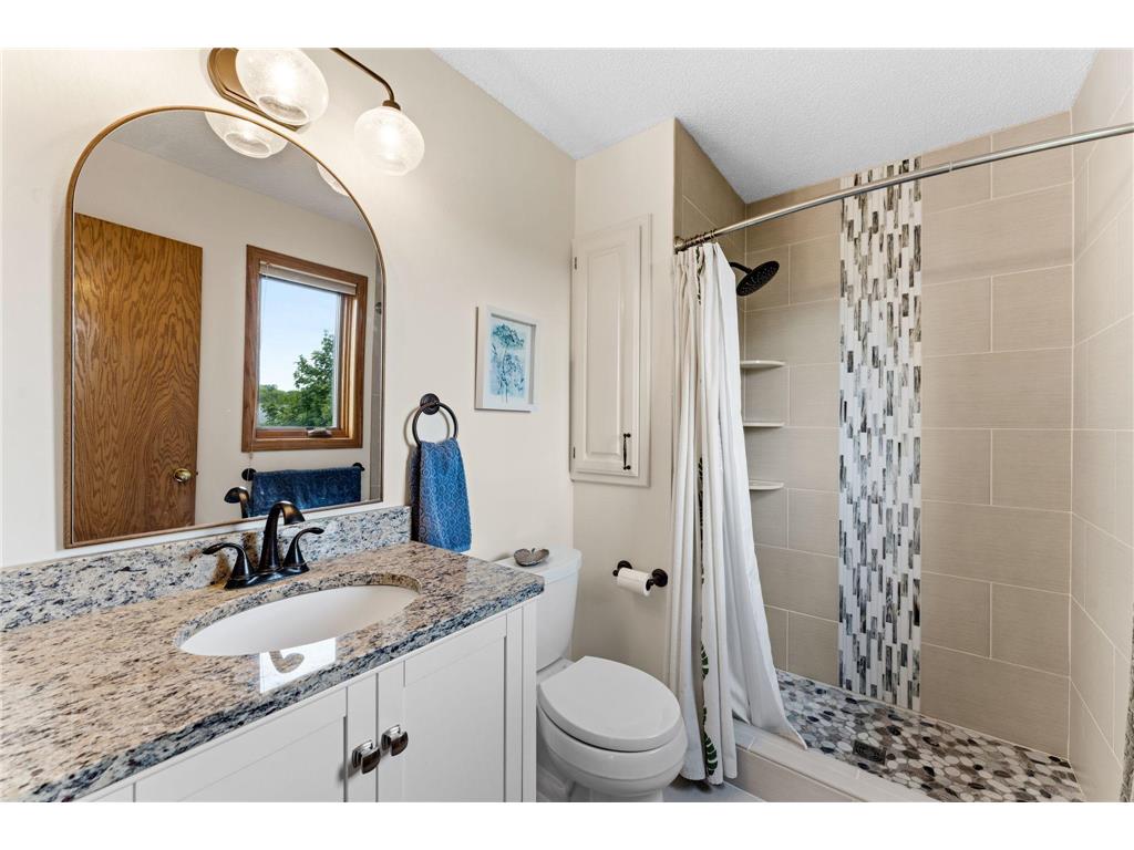 8649 Alisa Lane Chanhassen MN 55317 7087291 image20