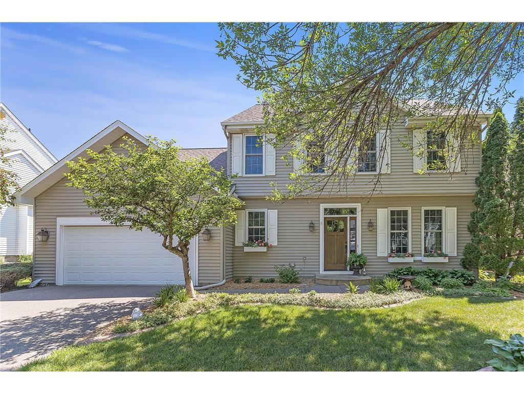 8649 Endicott Trail, Eden Prairie, MN, 55347 MLS 6112299 Edina Realty