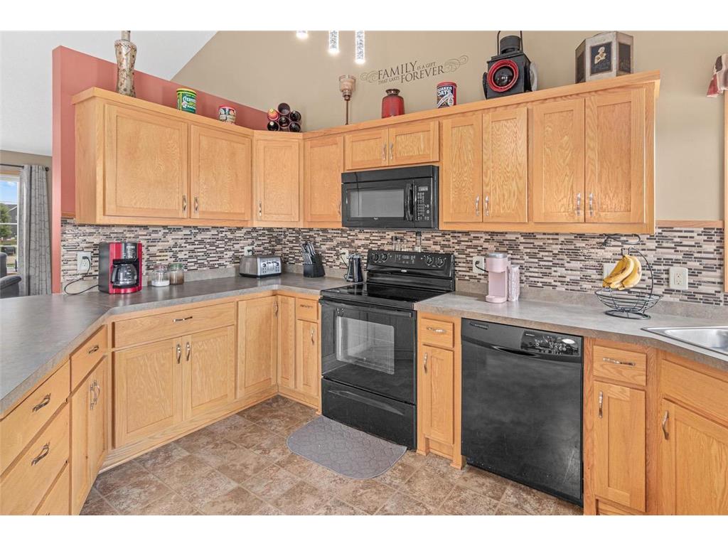 8649 Independence Drive Chisago City MN 55013 6817881 image8