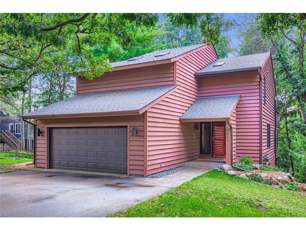 8649 Pine Hill Road Bloomington MN 55438 6787419 image1