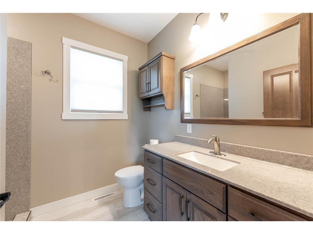 865 Mill Race Road Madelia MN 56062 6765609 image10