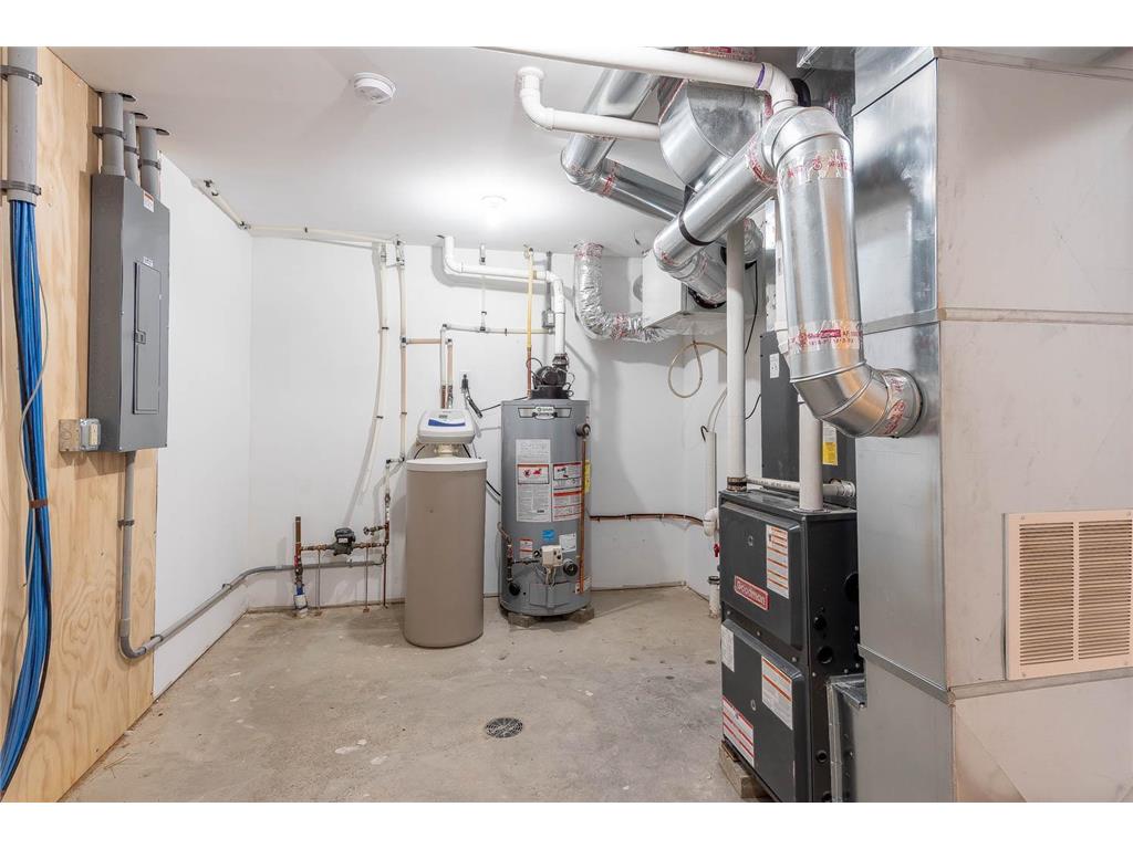 865 Mill Race Road Madelia MN 56062 6765609 image19