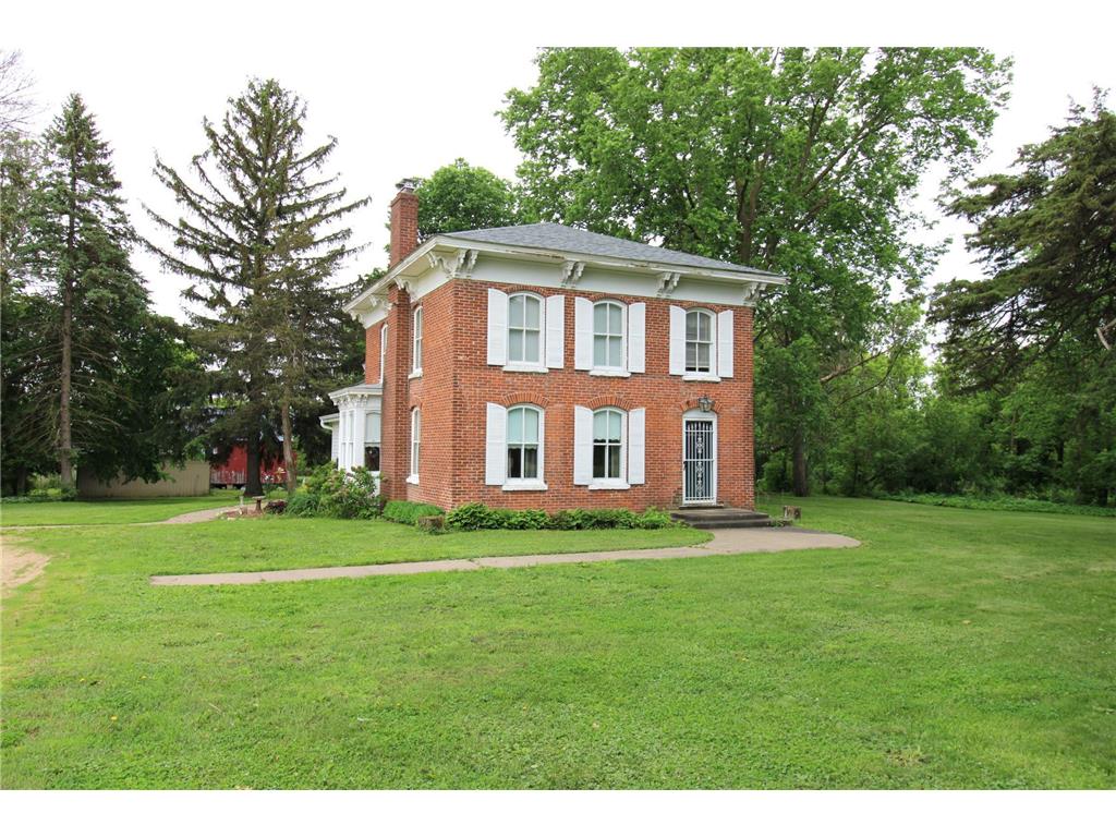 865 Ross Road Hudson WI 54016 6539600 image1