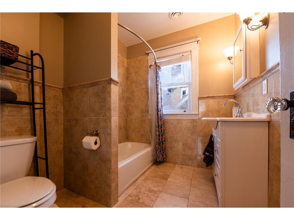 865 St Clair Avenue Saint Paul MN 55105 7028988 image22