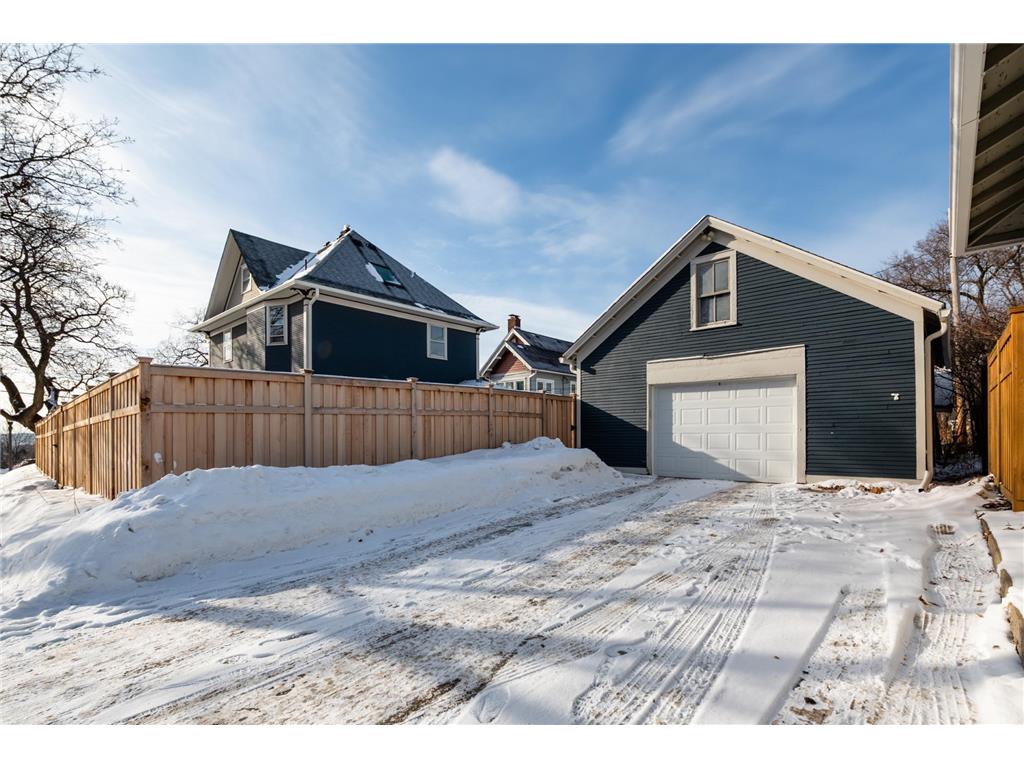 865 St Clair Avenue Saint Paul MN 55105 7028988 image47