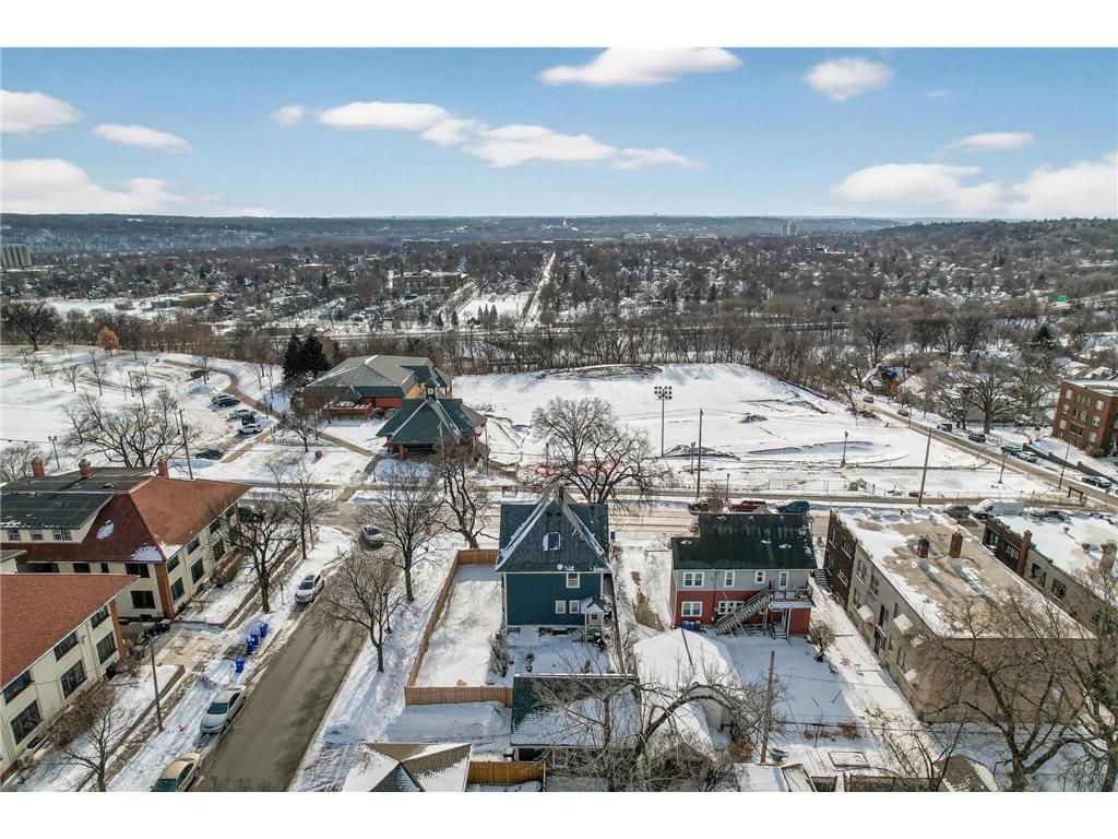 865 St Clair Avenue Saint Paul MN 55105 7028988 image60
