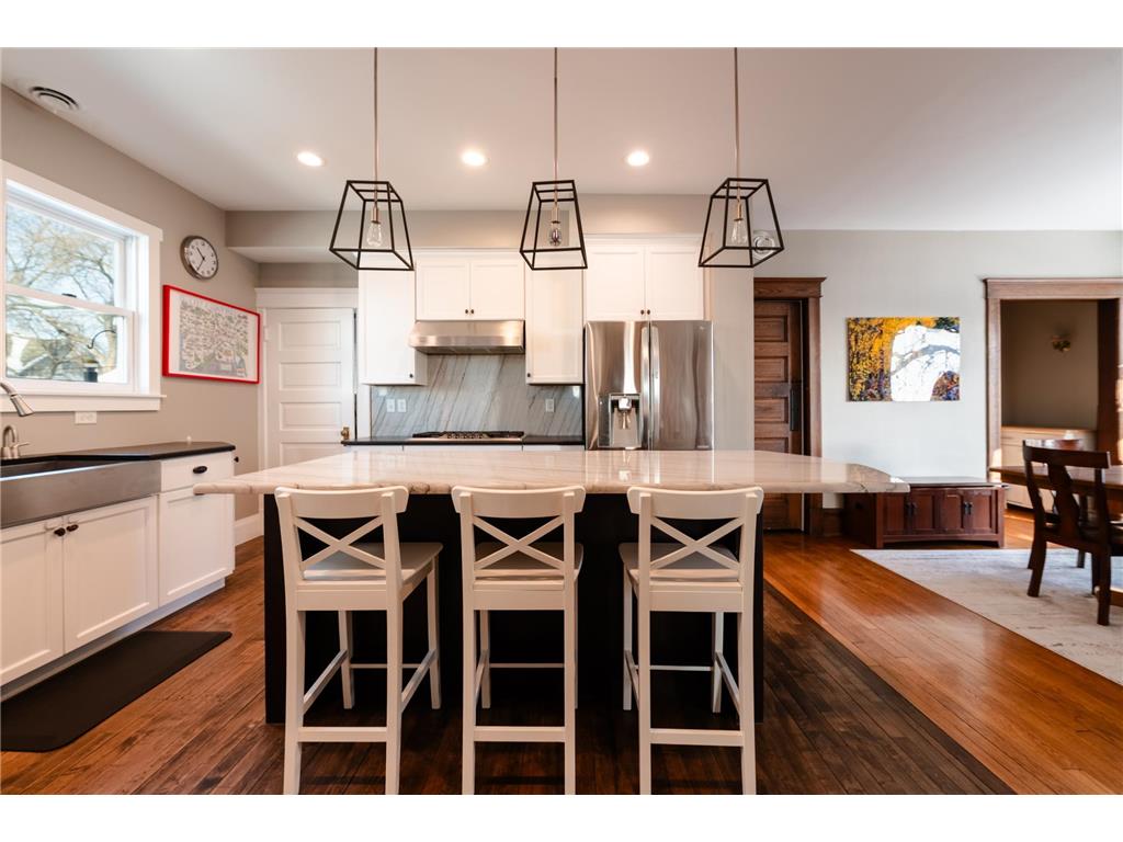 865 St Clair Avenue Saint Paul MN 55105 7028988 image8