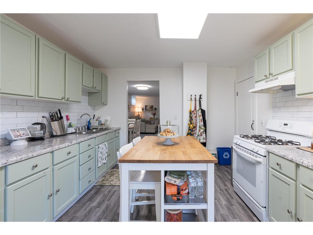 865 Thomas Avenue Saint Paul MN 55104 7081335 image18