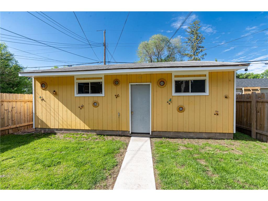 865 Thomas Avenue Saint Paul MN 55104 7081335 image7