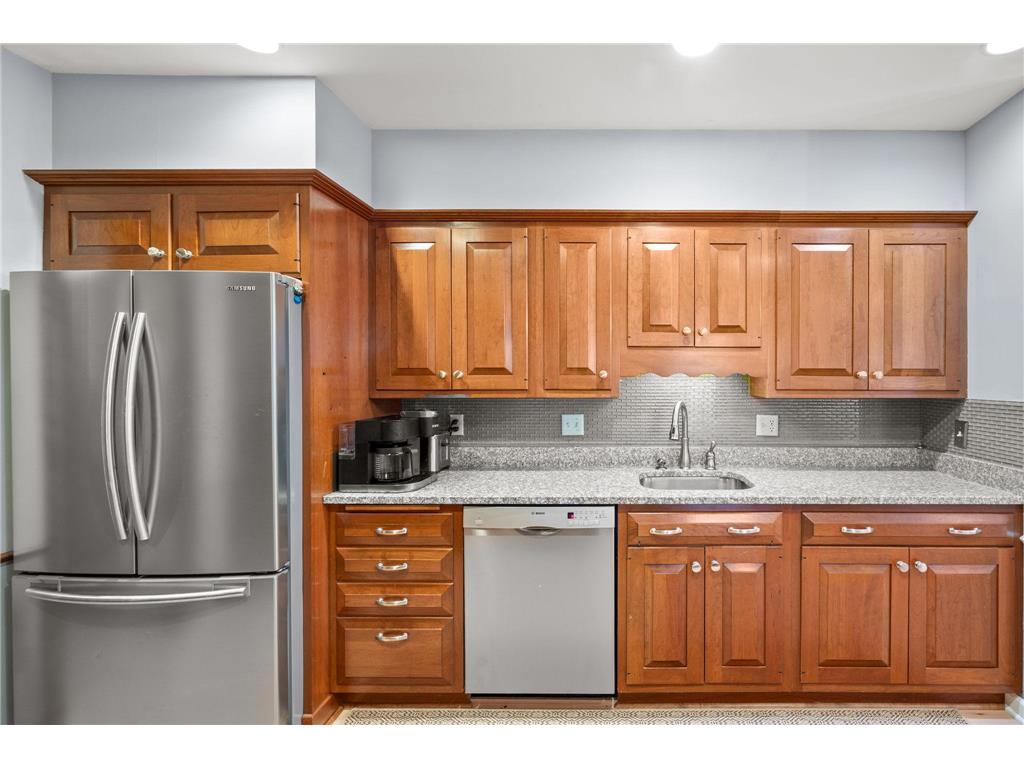 8651 Basswood Road #302 Eden Prairie MN 55344 7051094 image17