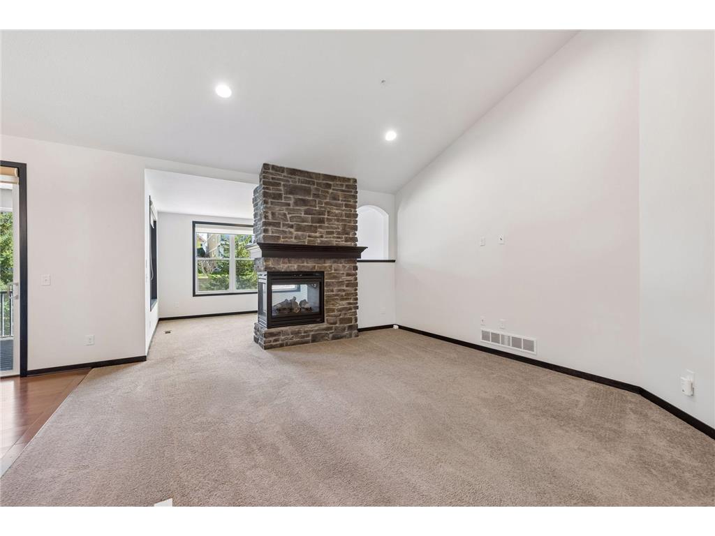 8652 Lake Riley Drive Chanhassen MN 55317 - Riley 7060004 image14