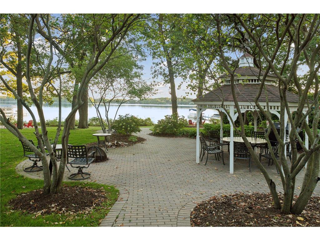 8652 Lake Riley Drive Chanhassen MN 55317 - Riley 7060004 image63