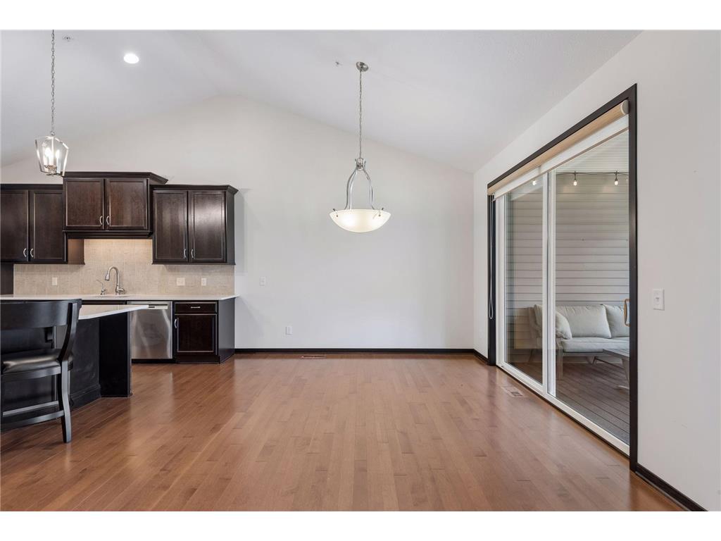 8652 Lake Riley Drive Chanhassen MN 55317 - Riley 7060004 image9