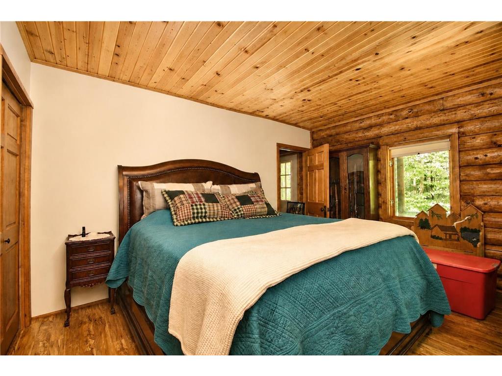 8654 N Ochu Road Bass Lake Twp WI 54843 7077558 image13