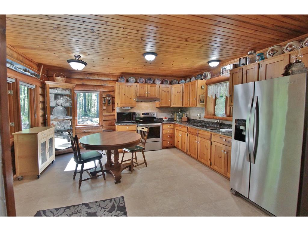 8654 N Ochu Road Bass Lake Twp WI 54843 7077558 image6