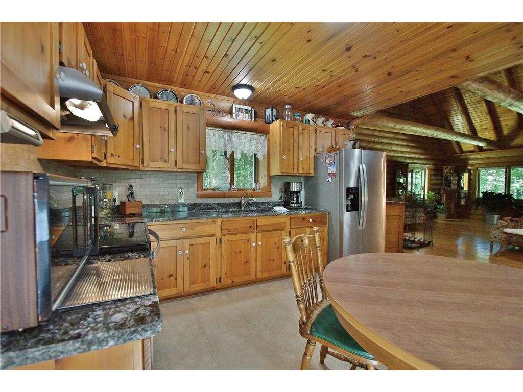 8654 N Ochu Road Bass Lake Twp WI 54843 7077558 image7