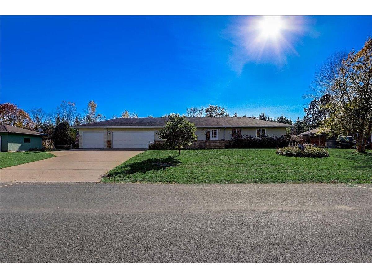 8655 27th Street N Lake Elmo MN 55042 6112813 image1