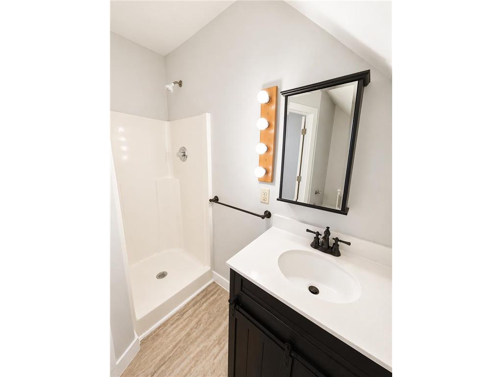 8655 8th Avenue New Auburn MN 55366 7059715 image14
