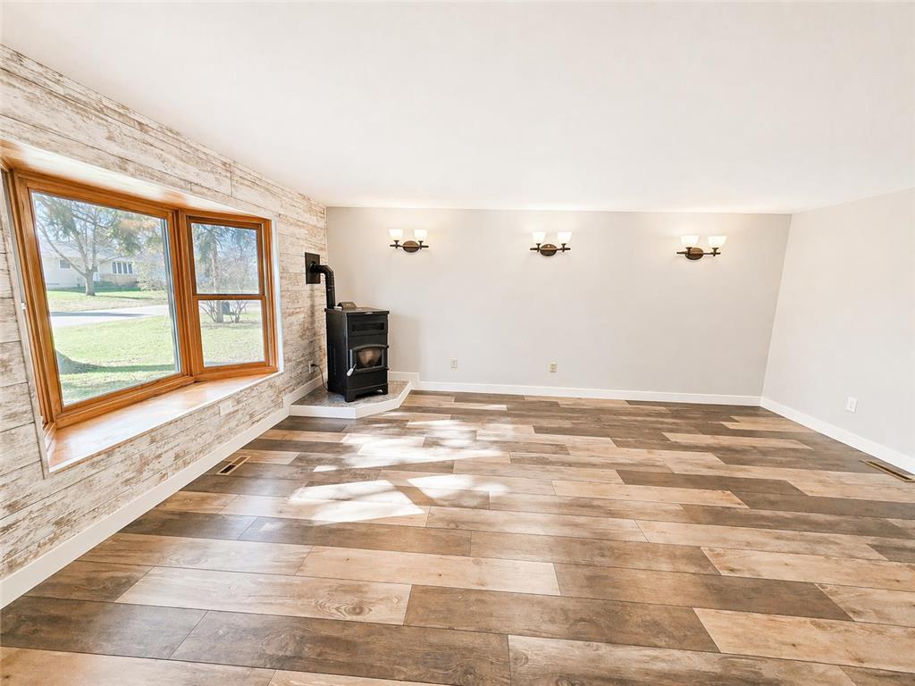 8655 8th Avenue New Auburn MN 55366 7059715 image8
