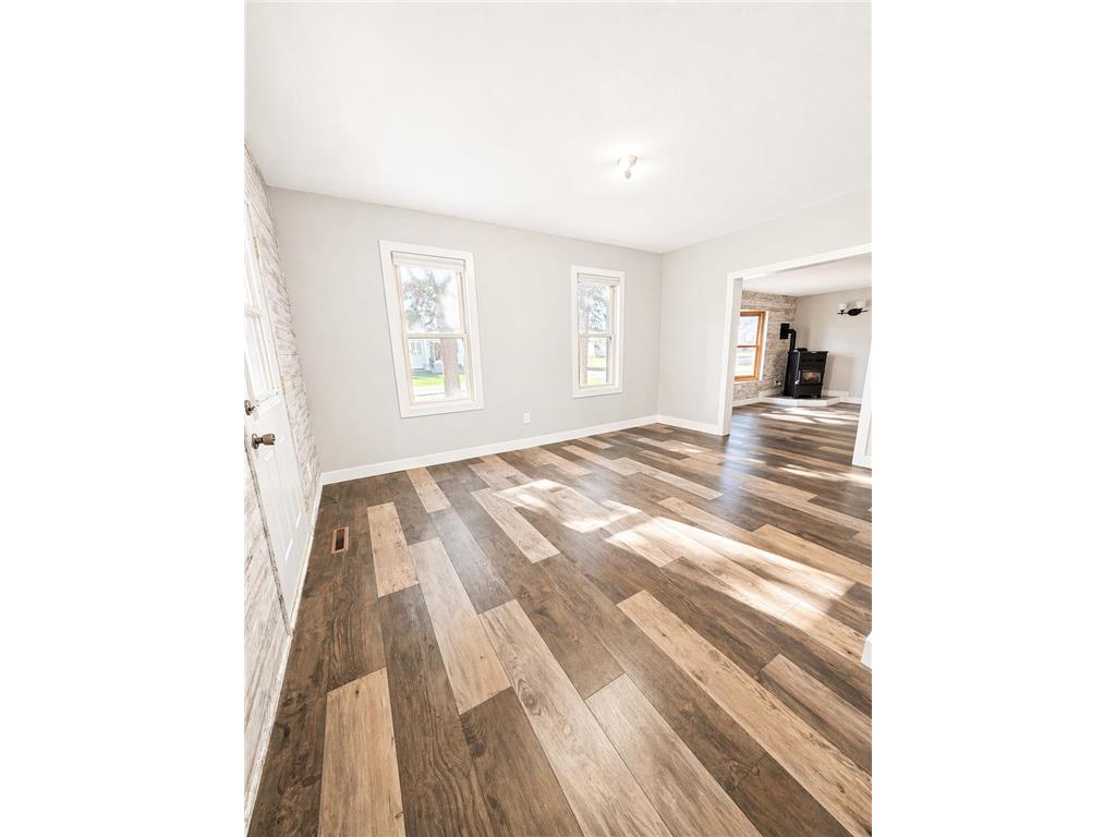 8655 8th Avenue New Auburn MN 55366 7059715 image9