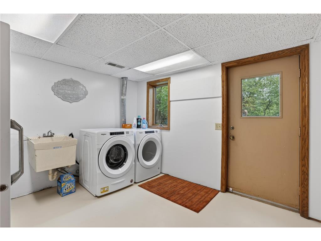 8655 Hunters Way Apple Valley MN 55124 7069873 image56