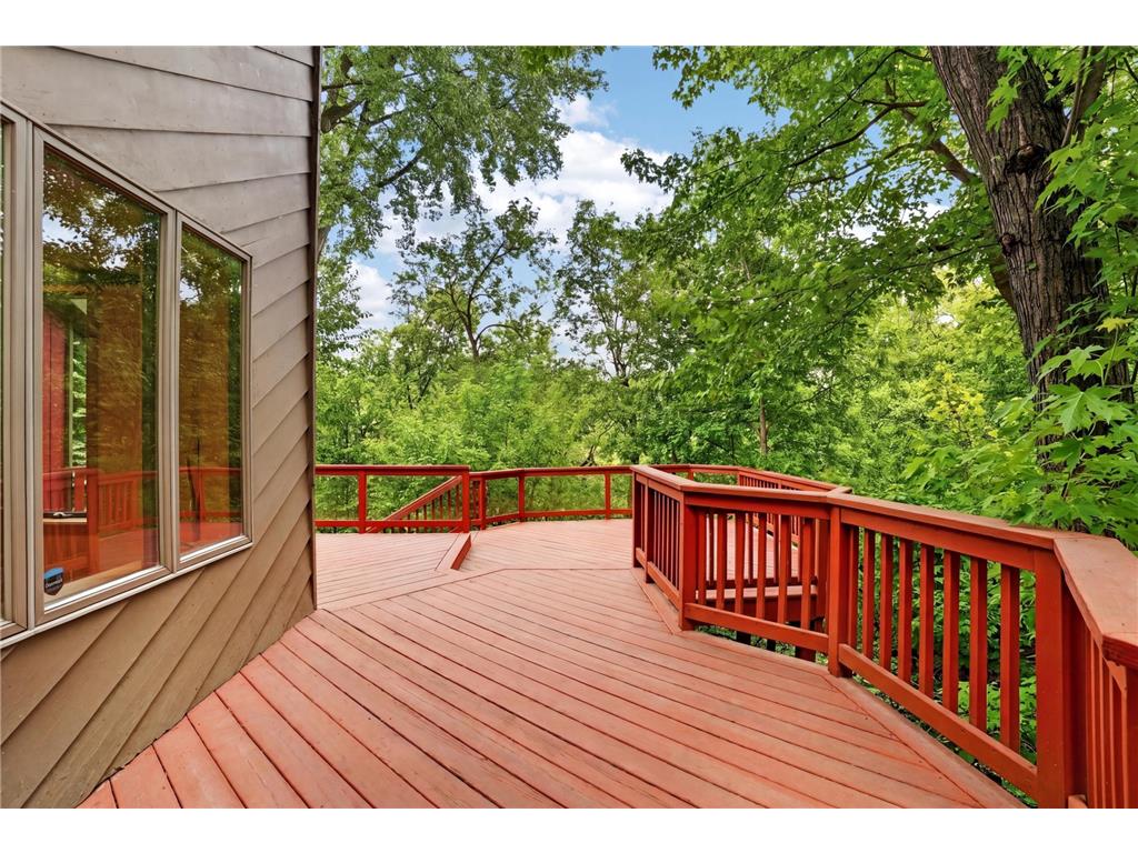 8655 Hunters Way Apple Valley MN 55124 7069873 image59