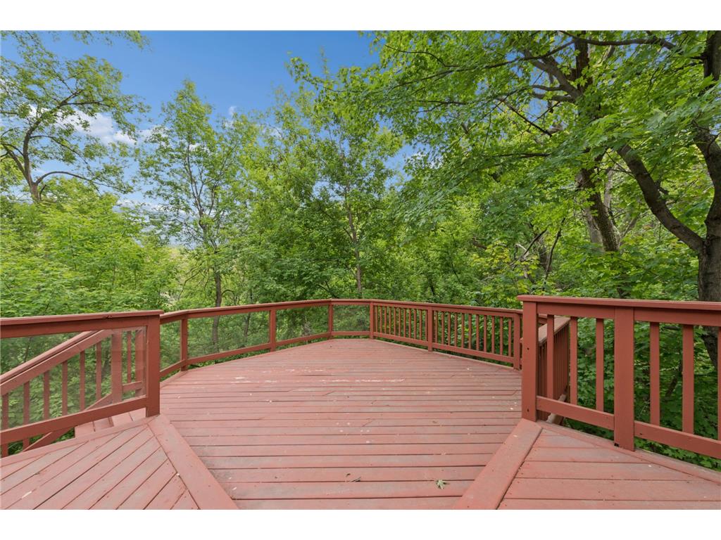 8655 Hunters Way Apple Valley MN 55124 7069873 image67