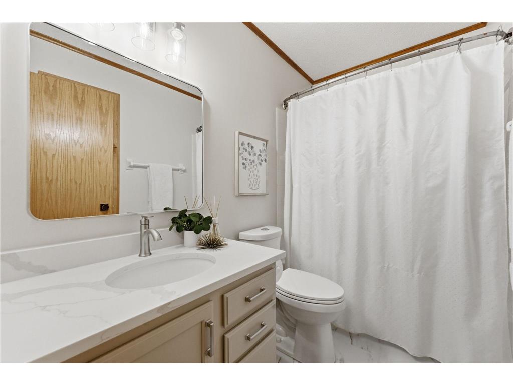 8655 Shepherd Way Eden Prairie MN 55347 7072148 image27