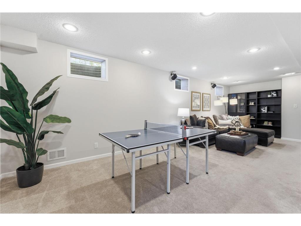8655 Shepherd Way Eden Prairie MN 55347 7072148 image46